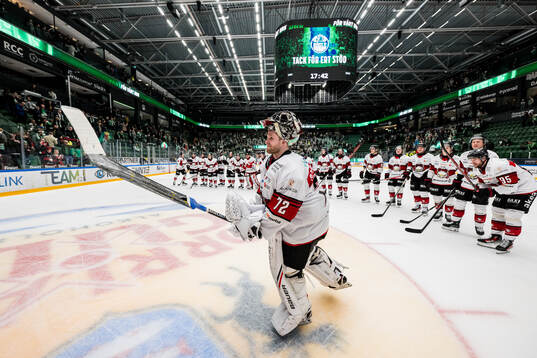 Malmö Redhawks Daniel Marmenlind jublar