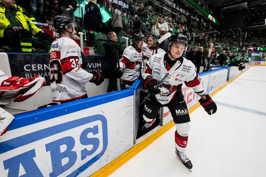 Malmö Redhawks Teemu Kivihalme jublar