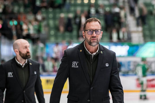 Rögles tränare Roger Hansson deppar