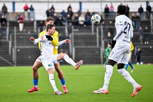 Helsingborgs Max Svensson och Falkenbergs Adam Ekenhard