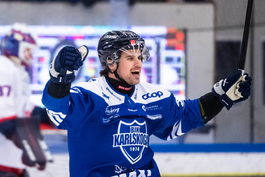 Karlskogas Eskild Bakke Olsen jublar