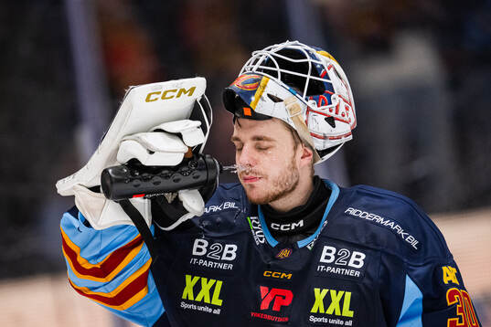 Djurgårdens målvakt Hugo Hävelid