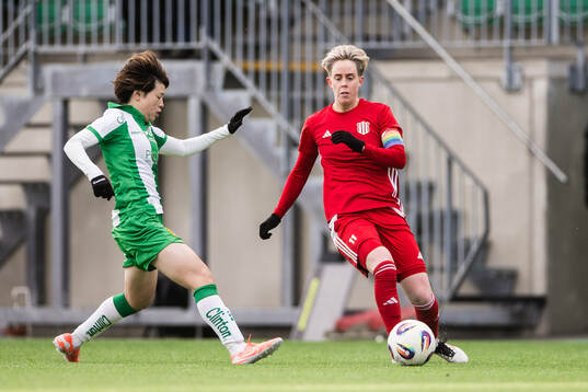 Hammarbys Asato Miyagawa och  Piteås Cecilia Edlund