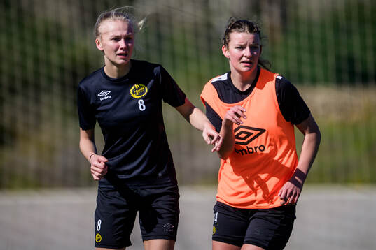 Linn Sångberg och Ida Backlund