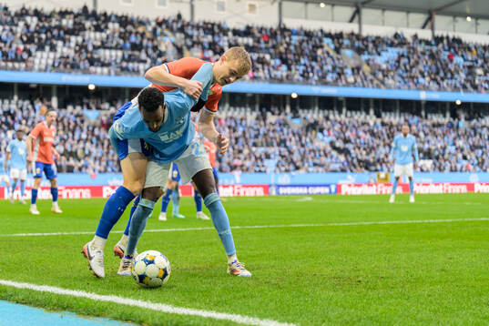 Malmö FFs Taha Ali och IFK Göteborgs David Kruse