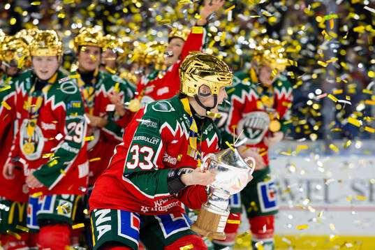 under final tre i SDHL mellan Frölunda och Luleå