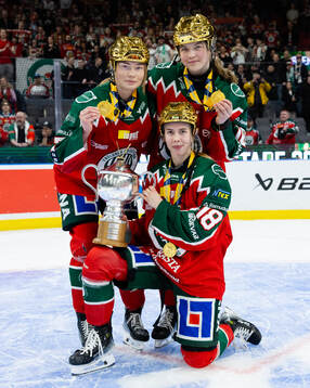 Frölundas Sanni Rantala, Emilia Vesa och Elisa Holopainen