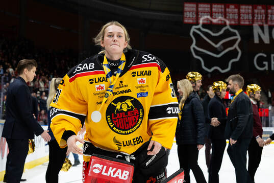 Luleås målvakt Frida Axell deppar