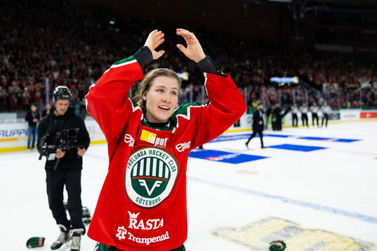 Frölundas Andrea Dalen jublar