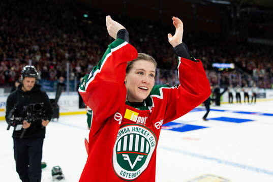 Frölundas Andrea Dalen jublar