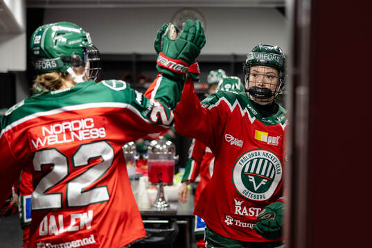 Frölundas Andrea Dalen och Ebba Westerlind