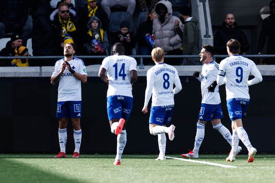 IFK Norrköpings Tim Prica jublar