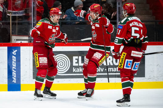 Modos Mikkel Aagaard jublar