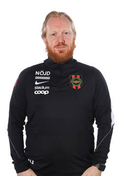 Brommapojkarnas målvaktstränare Mathias Hallbygård