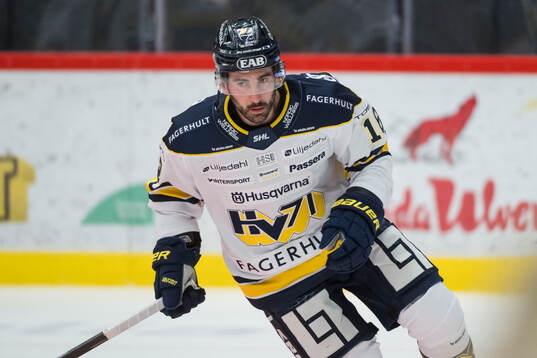 HV71s Joseph Laleggia innan match två i kvalet till SHL