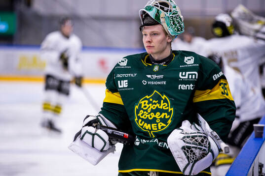 Björklövens målvakt Melker Thelin innan kvartsfinal ett