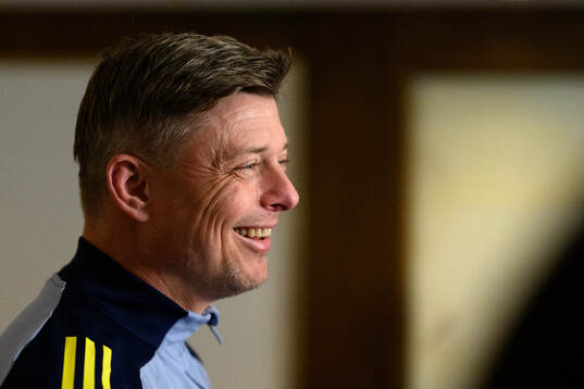 Head coach Jon Dahl Tomasson of the Swedish men's national