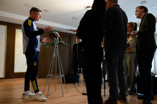 Head coach Jon Dahl Tomasson of the Swedish men's national