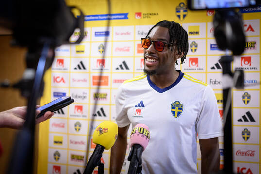 Anthony Elanga of the Swedish men's national football team