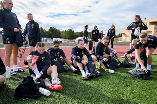 Spelarna förbereder sig för en träning med Elfsborg