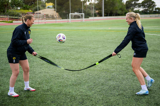 Selma Berggren och Emilia Bengtsson
