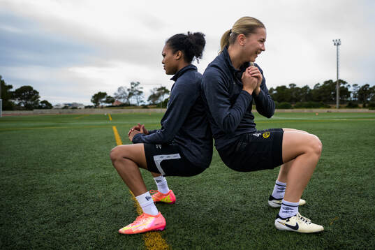 Vanessa Lopez och Alice Broman