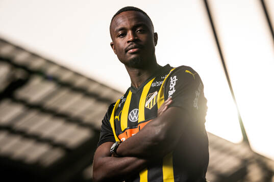 Häckens nyförvärv Brice Wembangomo