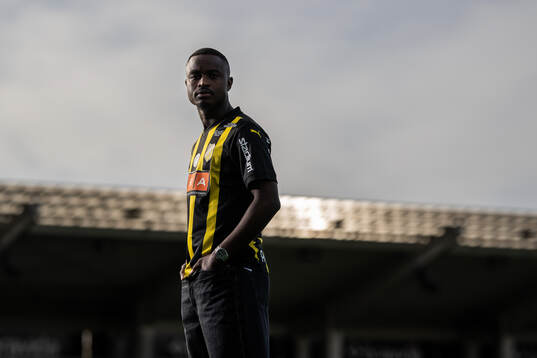 Häckens nyförvärv Brice Wembangomo