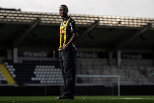 Häckens nyförvärv Brice Wembangomo