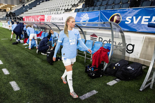 Malmö FFs Ellen Löfqvist deppar