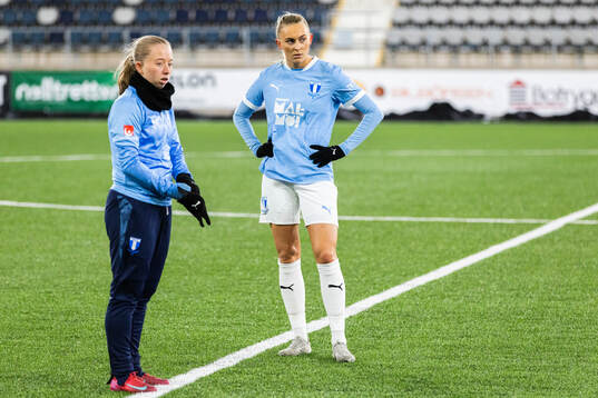 Malmö FFs Beatrice Persson deppar