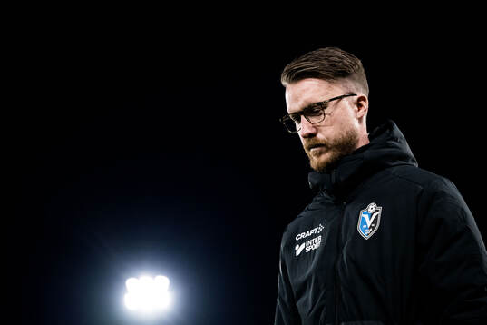 Växjö DFFs huvudtränare Olof Unogård