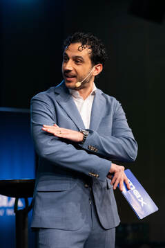 Programledare Ramin Nouri