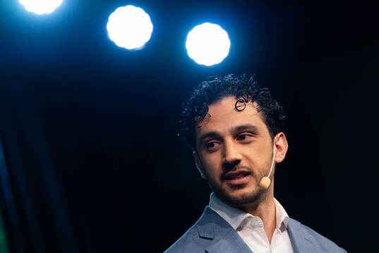 Programledare Ramin Nouri