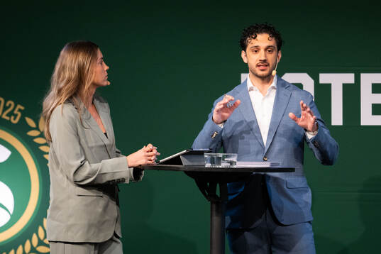 Programledare Adelisa Grabus och Ramin Nouri