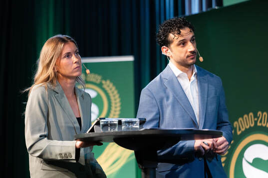 Programledare Adelisa Grabus och Ramin Nouri