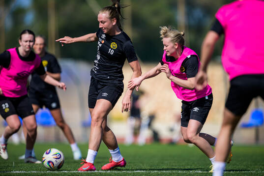 Stina Jensen och Elin Johansson