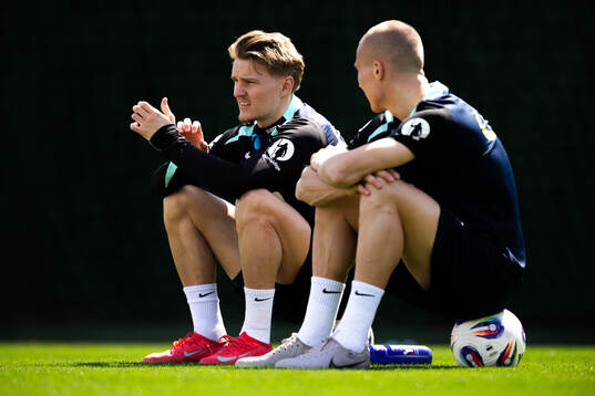 Martin Ødegaard and Leo Østigård of the Norwegian
