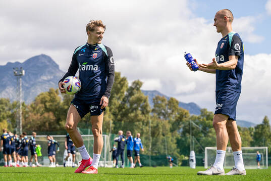 Martin Ødegaard and Leo Østigård of the Norwegian