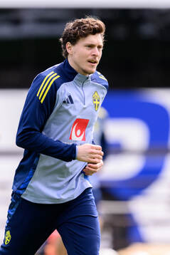 Victor Nilsson Lindelöf of the Swedish men's national