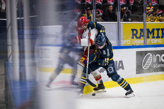 Kalmars Martin Schreiber och Södertäljes Hampus Harlestam