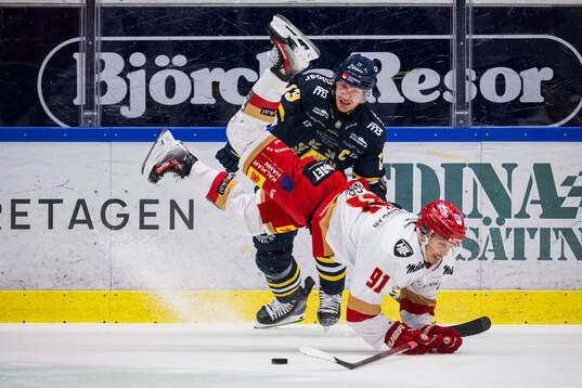 Södertäljes Henrik Eriksson och Kalmars Victor Laz