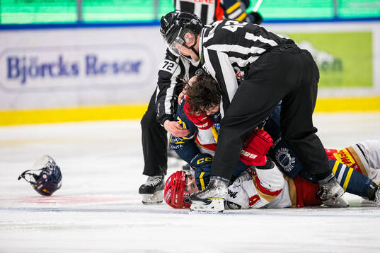 Södertäljes Nolan Stevens och Kalmars Martin Schreiber