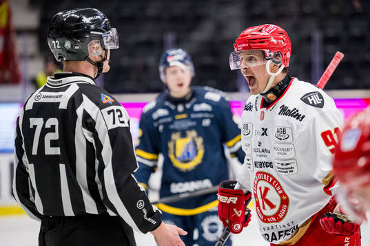 Kalmars Victor Laz reagerar
