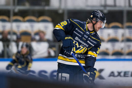 HV71s Oscar Engsund