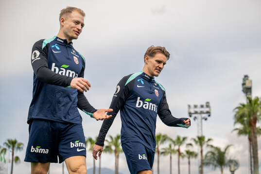 Andreas Hanche-Olsen and Martin Ødegaard of the Norwegian
