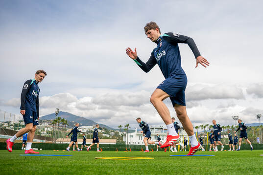 Martin Ødegaard and Sander Berge of the Norwegian national