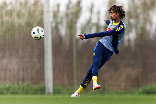 Jonah Kusi Asare of Sweden