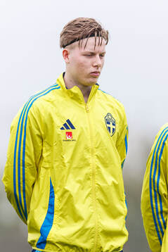 Nils Zätterström of Sweden