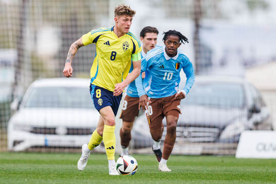 Bläddra bland fler bilder av Football, Under-21, International Friendly, Belgium - Sweden